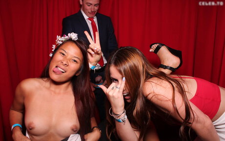 Photobox Flashes