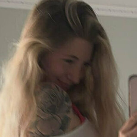 Itsthatonetallgirl