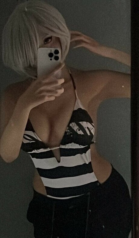 Naakte gelekte OnlyFans-foto van Likeviolence