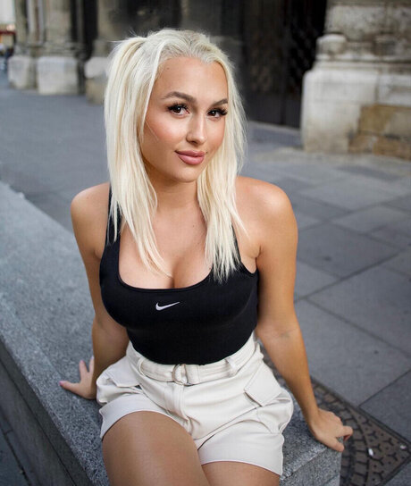 Maryyhx