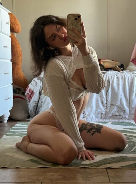 Naakte gelekte OnlyFans-foto van Itsmalic3
