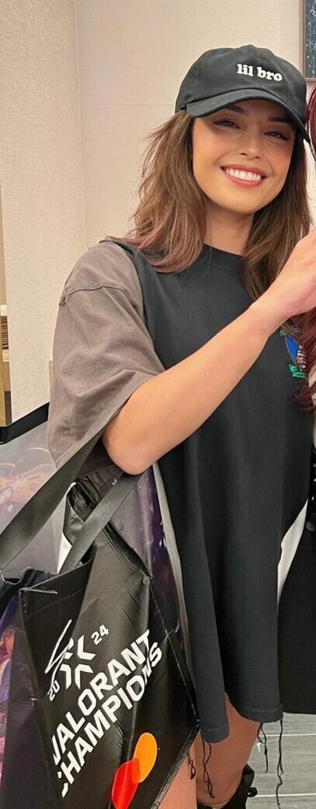 Valkyrae