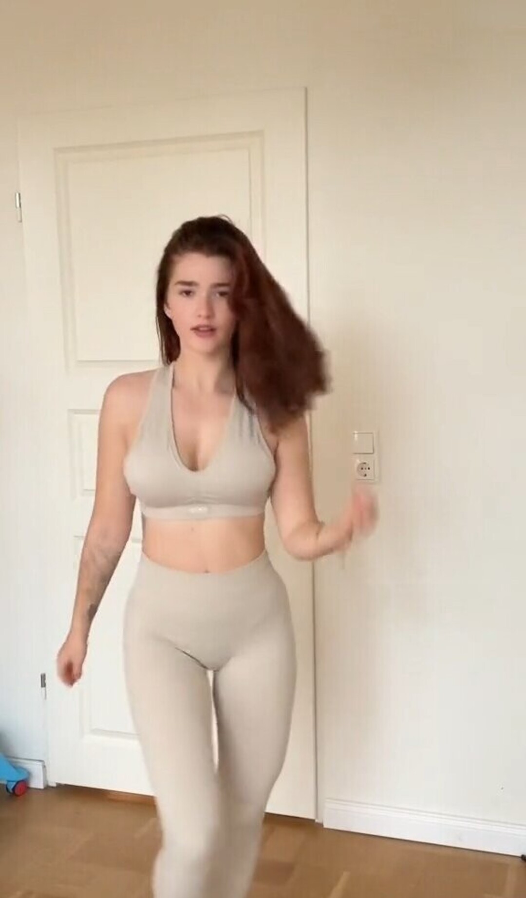 Naakte gelekte OnlyFans-foto van Julia Schulze #211 Naakte gelekte OnlyFans-foto van Julia Schulze #211