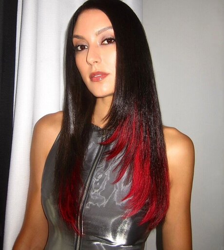 Rebecca Mir