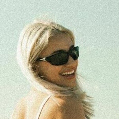 Thelatgirl