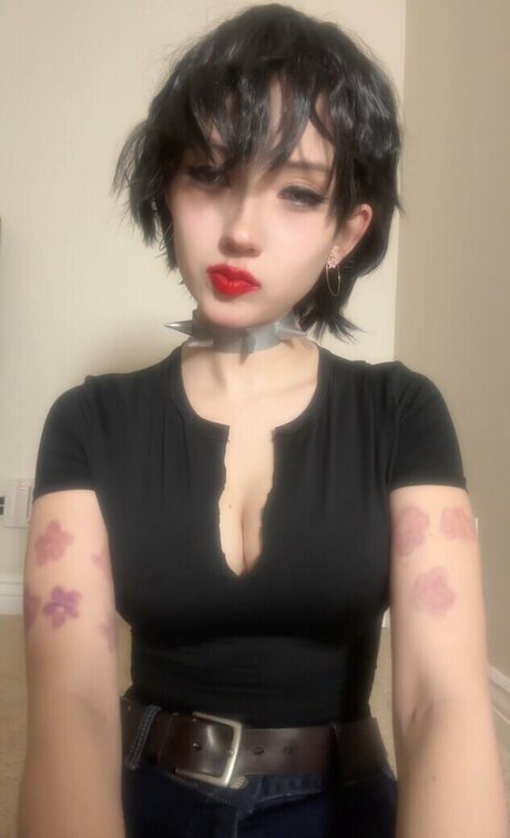 Naakte gelekte OnlyFans-foto van Jillynozomi