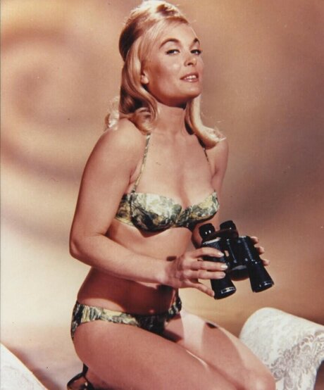 Vintage Sexy Celebs