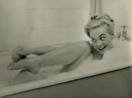 Vintage Sexy Celebs