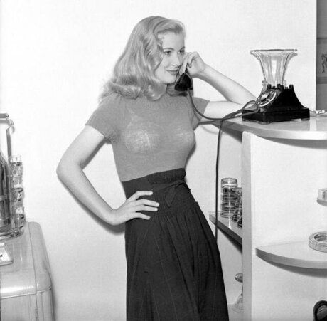 Vintage Sexy Celebs