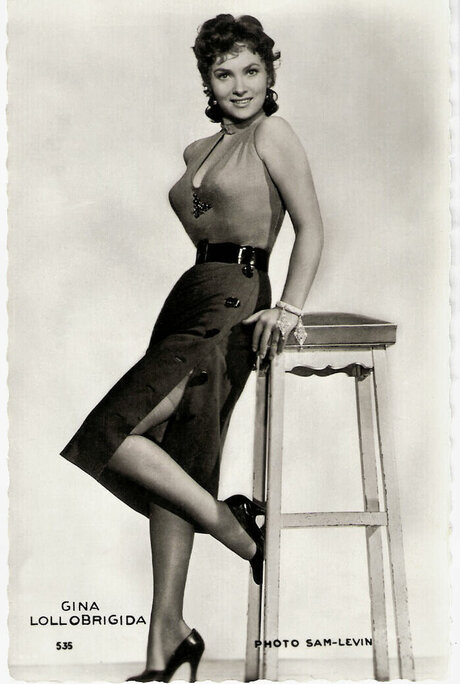 Vintage Sexy Celebs