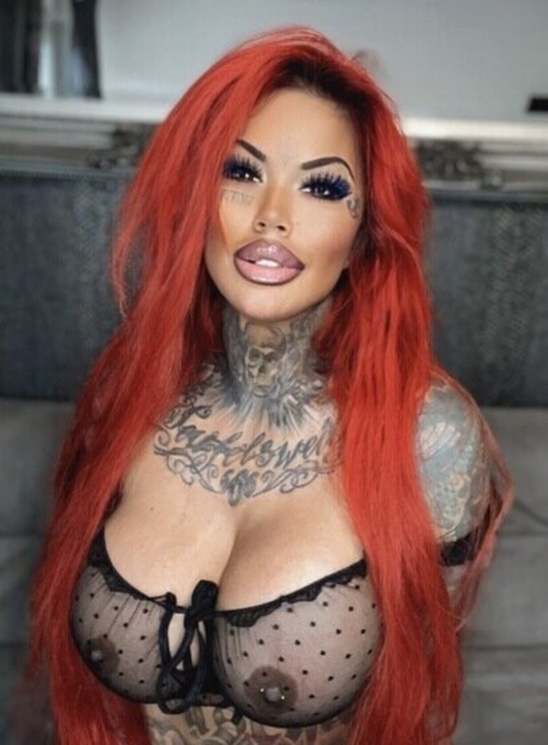 Naakte gelekte OnlyFans-foto van Catherine Teufelsweib #4 Naakte gelekte OnlyFans-foto van Catherine Teufelsweib #4