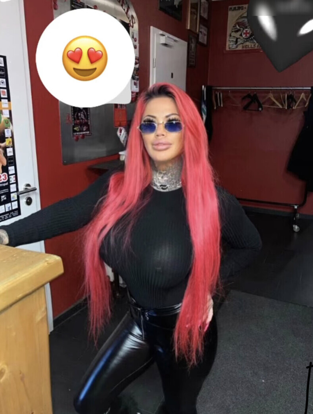 Naakte gelekte OnlyFans-foto van Catherine Teufelsweib #79 Naakte gelekte OnlyFans-foto van Catherine Teufelsweib #79