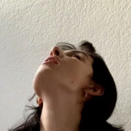 Naakte gelekte OnlyFans-foto van Theitalianmom