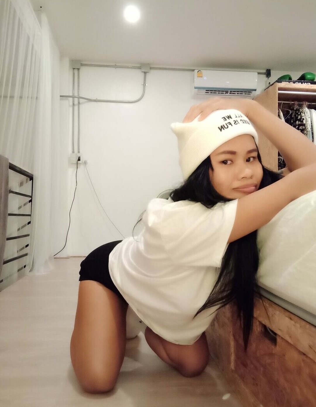 Naakte gelekte OnlyFans-foto van Uhellodoi #7 Naakte gelekte OnlyFans-foto van Uhellodoi #7