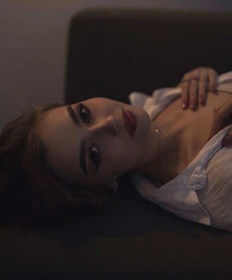 Naakte gelekte OnlyFans-foto van Alinazaozerskayaaa