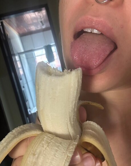 Naakte gelekte OnlyFans-foto van Marimar Asmr