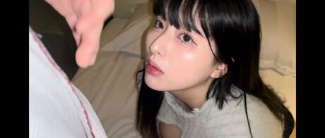 Momoka Akari