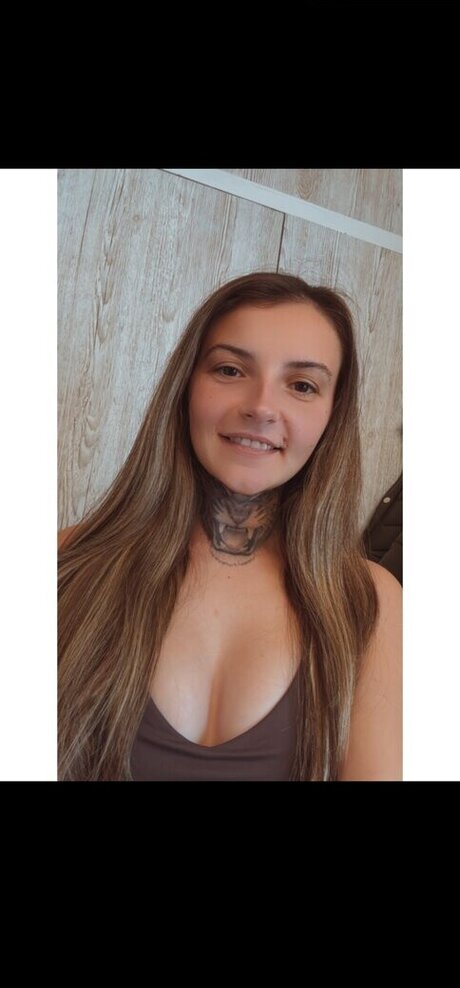 Naakte gelekte OnlyFans-foto van Naughtygirlx