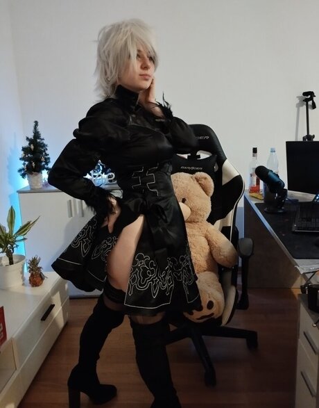EAngi02