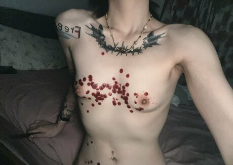 Naakte gelekte OnlyFans-foto van M5g778182