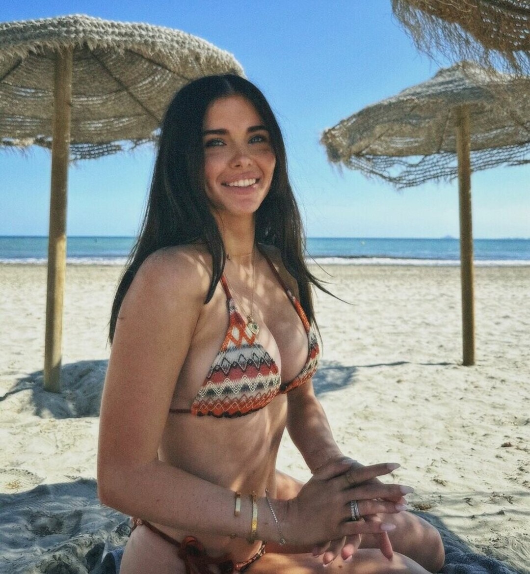 Naakte gelekte OnlyFans-foto van Clarissa Bea #122 Naakte gelekte OnlyFans-foto van Clarissa Bea #122