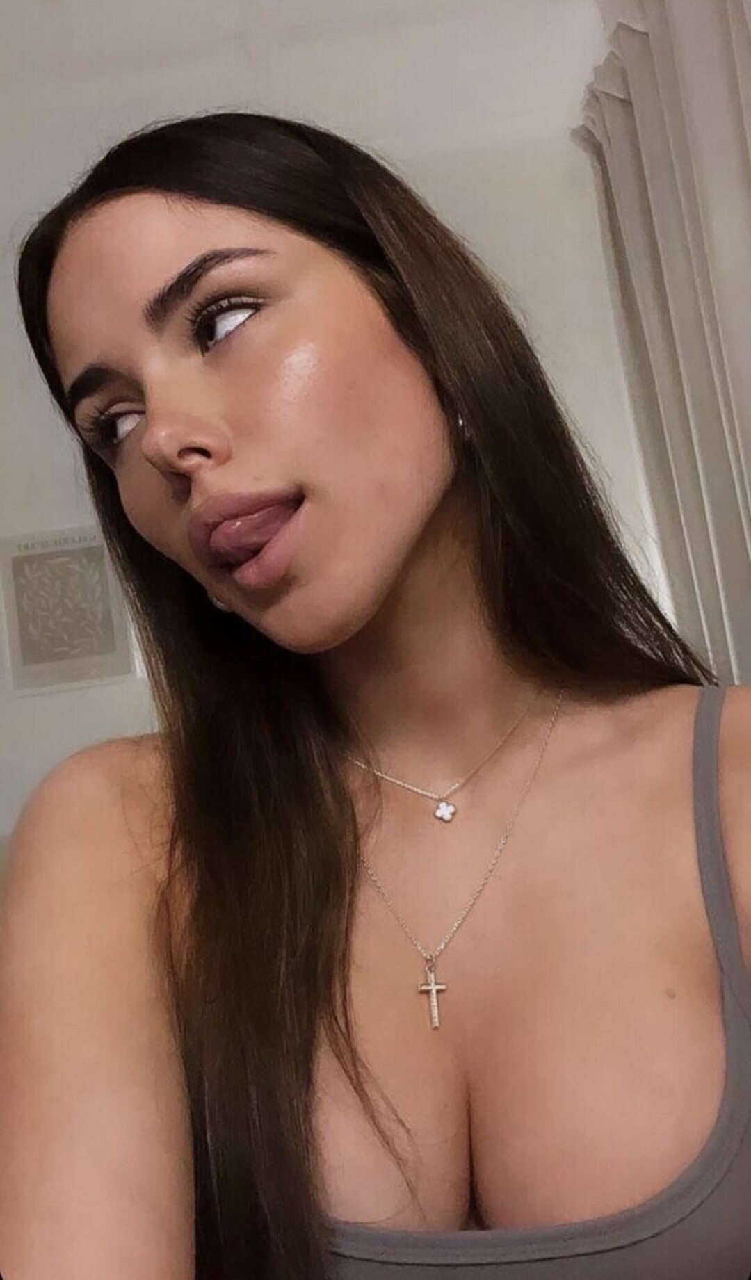 Naakte gelekte OnlyFans-foto van Clarissa Bea #22 Naakte gelekte OnlyFans-foto van Clarissa Bea #22