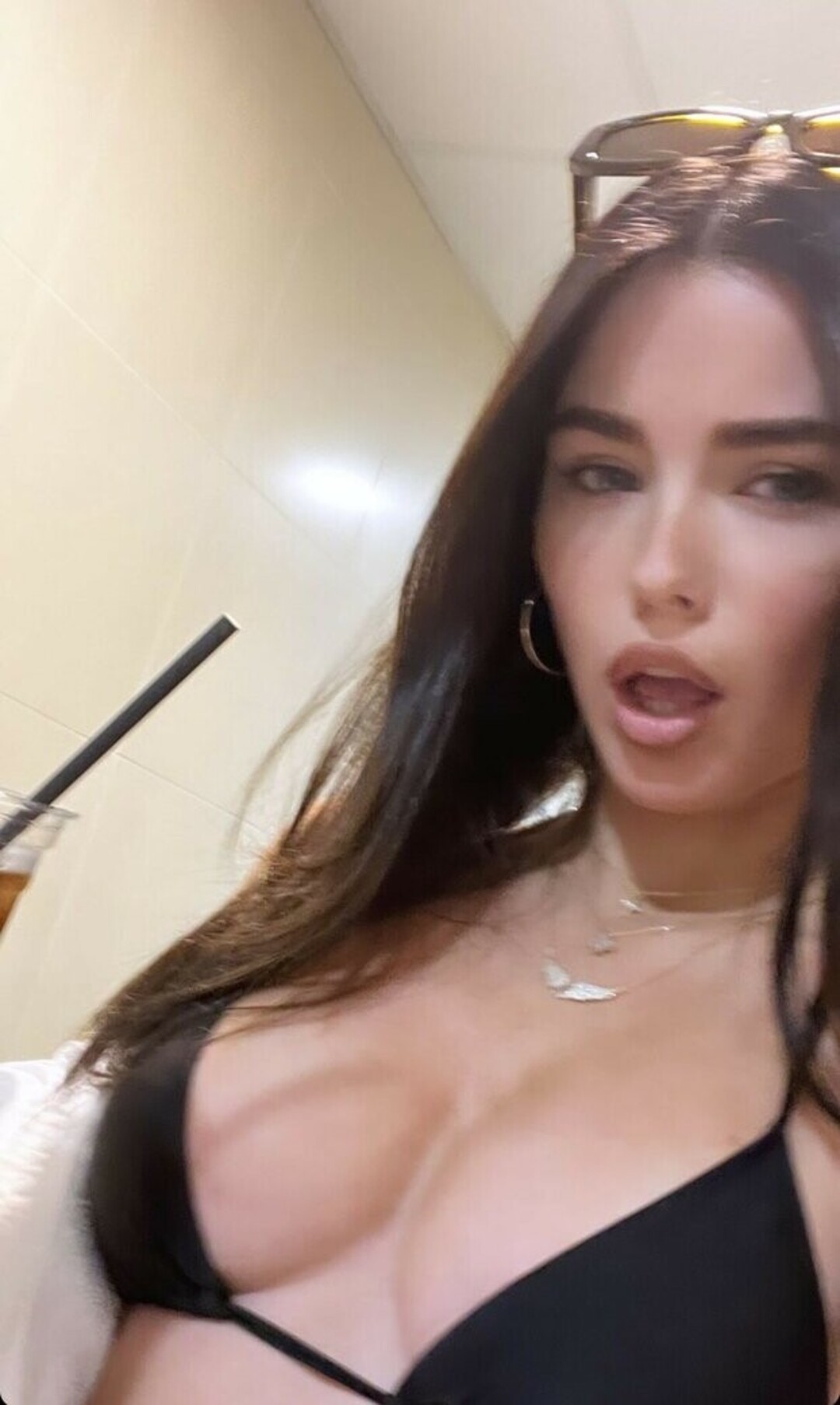 Naakte gelekte OnlyFans-foto van Clarissa Bea #38 Naakte gelekte OnlyFans-foto van Clarissa Bea #38