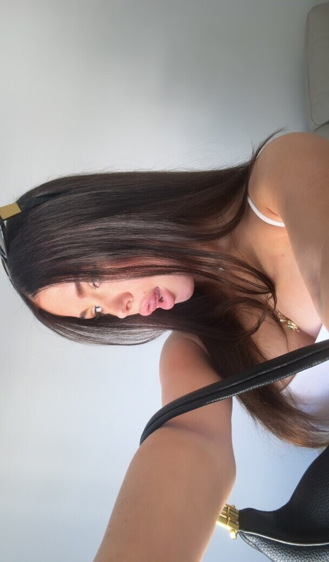 Naakte gelekte OnlyFans-foto van Clarissa Bea #68 Naakte gelekte OnlyFans-foto van Clarissa Bea #68