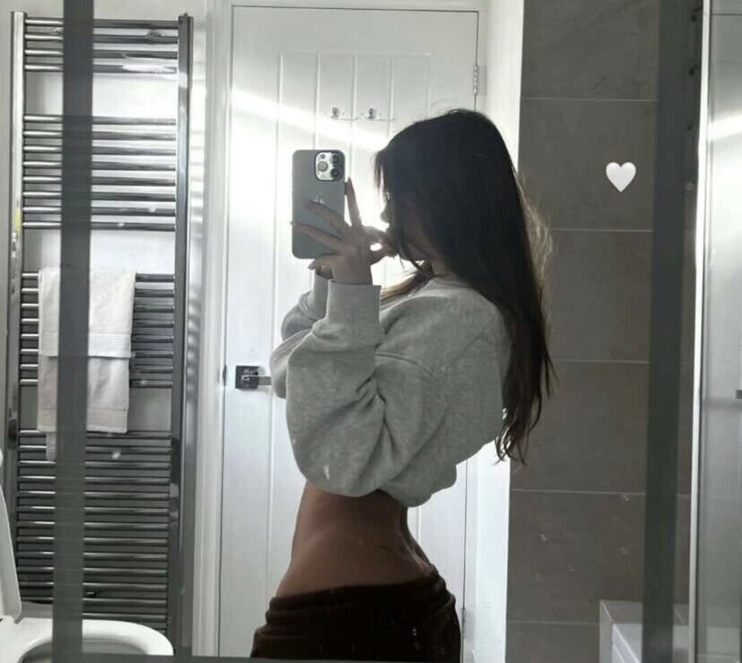 Naakte gelekte OnlyFans-foto van Clarissa Bea #87 Naakte gelekte OnlyFans-foto van Clarissa Bea #87