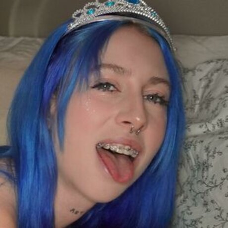 Naakte gelekte OnlyFans-foto van Rileybluebell