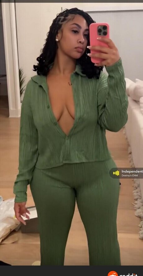 Queen Najia