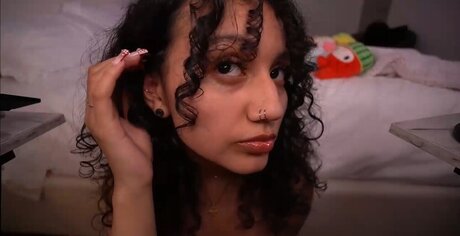 Naakte gelekte OnlyFans-foto van Miaxrain
