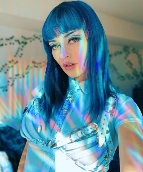 Jewelz Blu