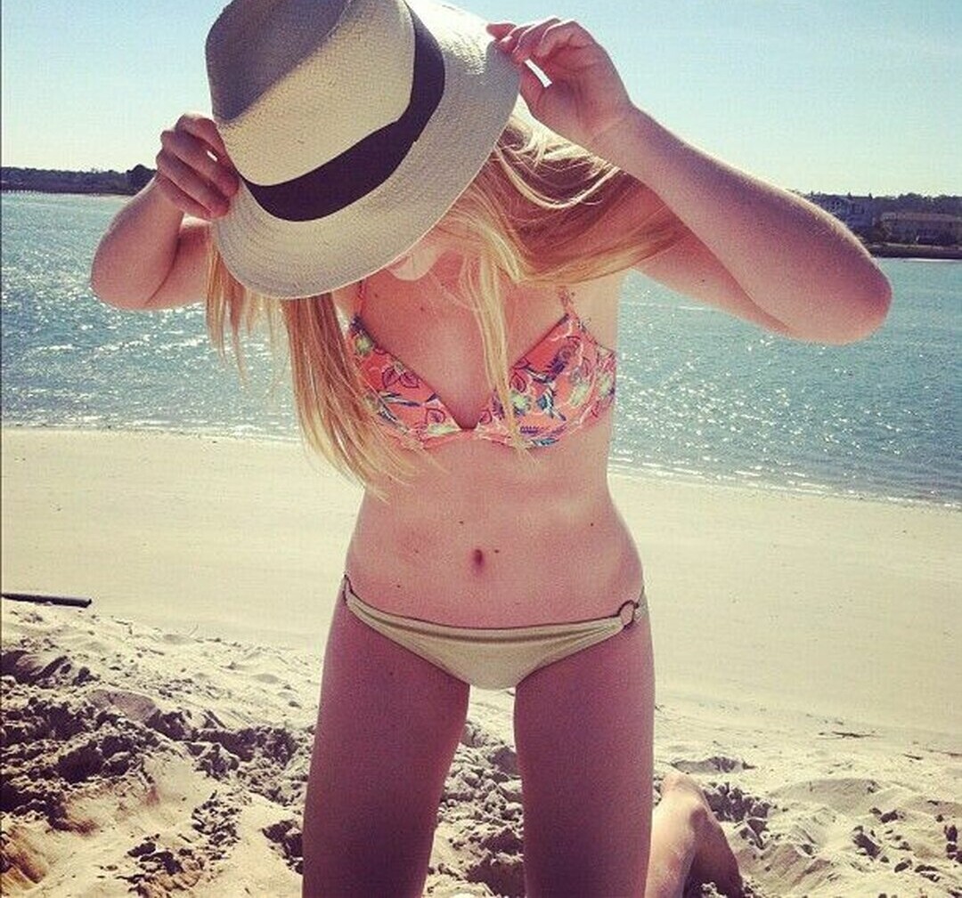 Naakte gelekte OnlyFans-foto van Maddie Hasson #14 Naakte gelekte OnlyFans-foto van Maddie Hasson #14