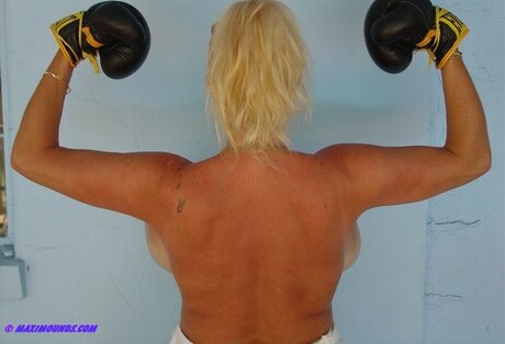 Maxi Mounds
