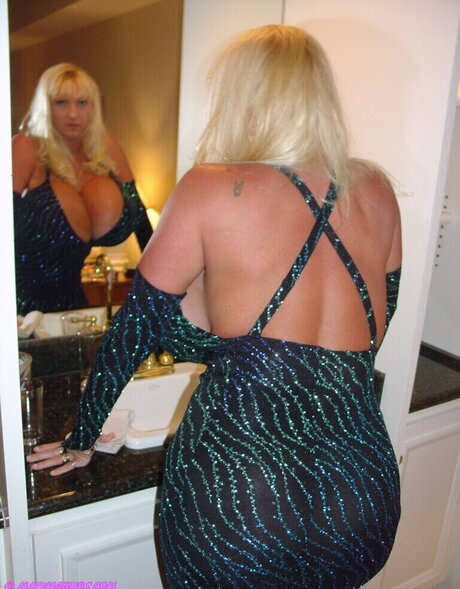 Maxi Mounds