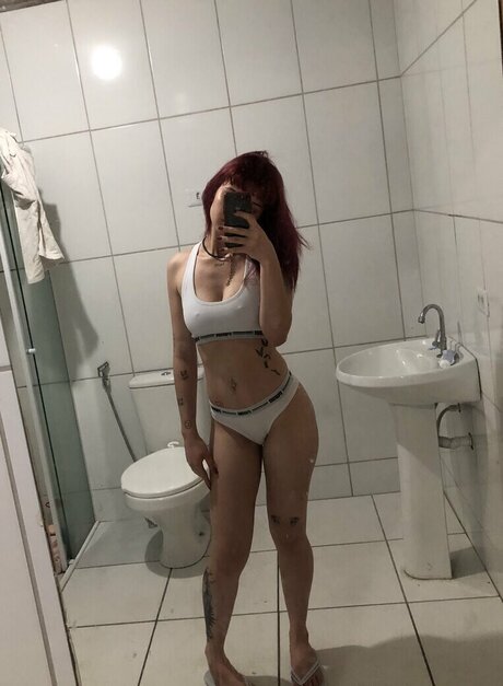Ghosztgirl