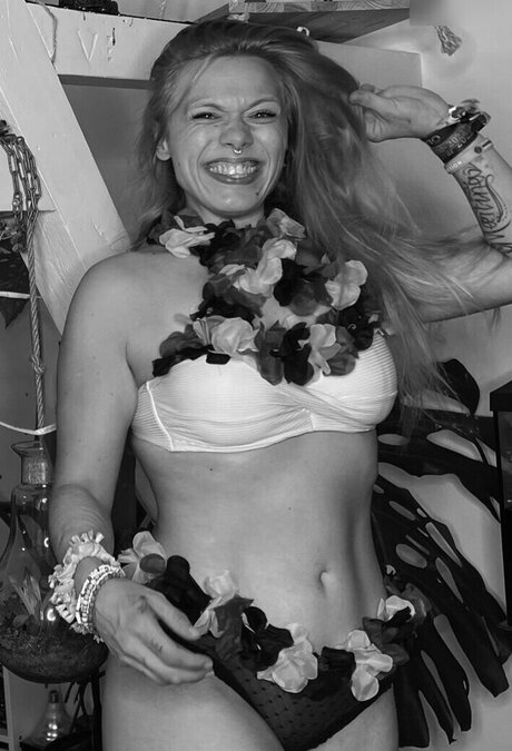 Vanny_flowerchild