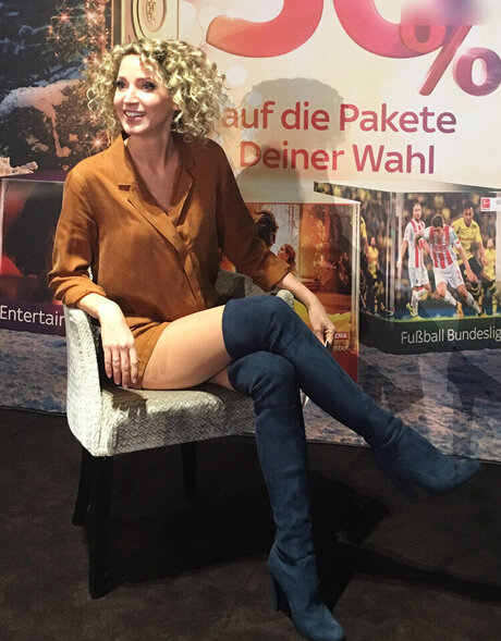 Naakte gelekte OnlyFans-foto van Aline Von Drateln