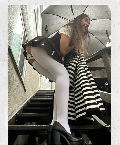Naakte gelekte OnlyFans-foto van Sophia Paloma