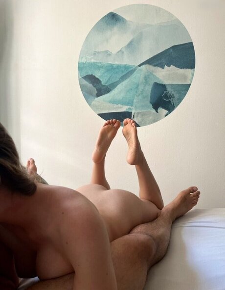Naakte gelekte OnlyFans-foto van Nofacelou