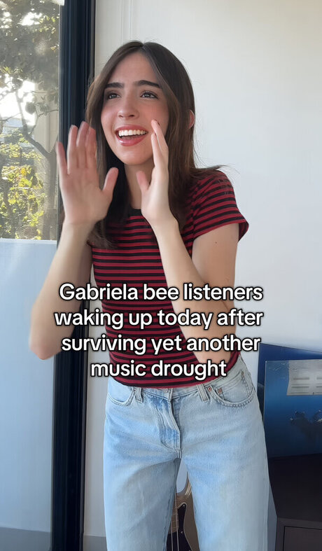 Gabriela Bee