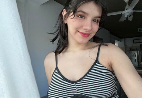 Latina_mariaa
