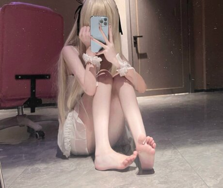 Naakte gelekte OnlyFans-foto van Xianlugue
