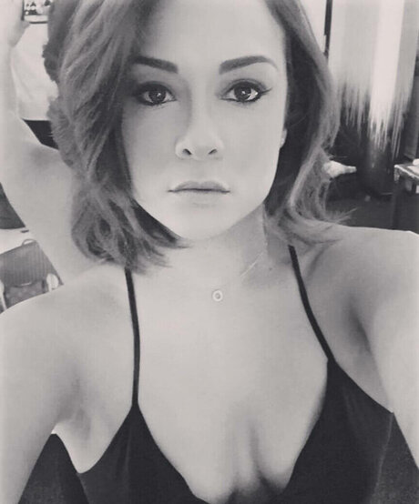 Naakte gelekte OnlyFans-foto van Alisa Reyes