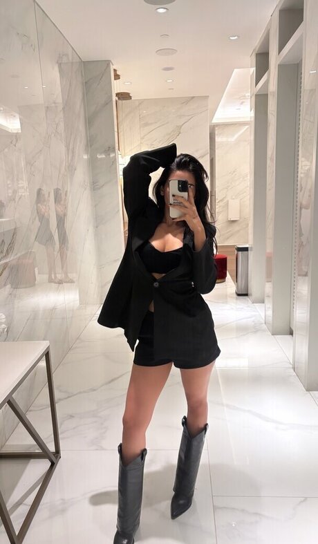 Pakhi Gadh