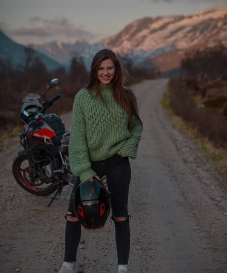 Affe auf Bike