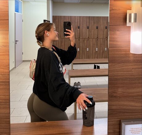 Lifting_toni