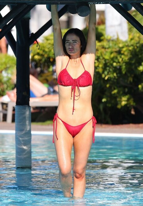 Chantelle Houghton