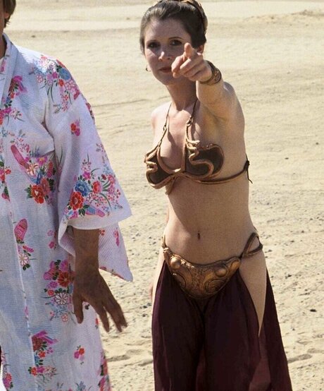 Naakte gelekte OnlyFans-foto van Carrie Fisher